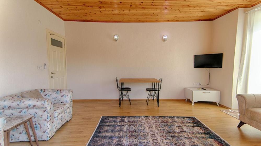 Fethiye City Center Cozy Apartments By Lookbookholiday Екстер'єр фото