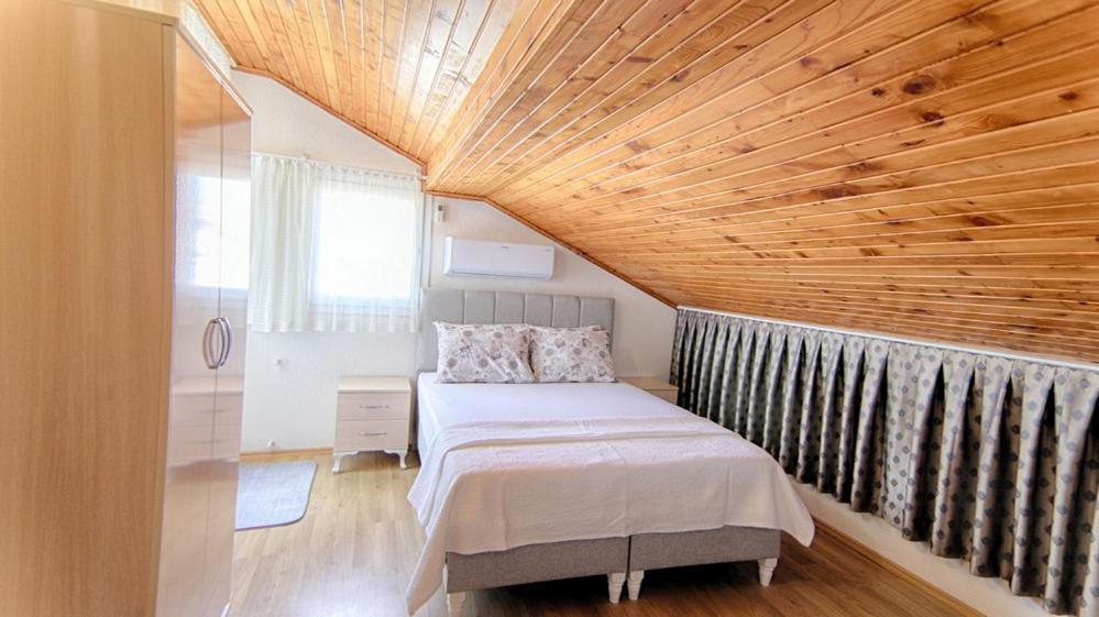 Fethiye City Center Cozy Apartments By Lookbookholiday Екстер'єр фото